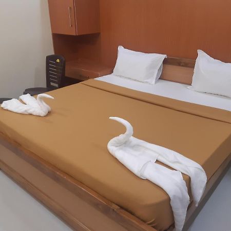 Hotel Aranmagan Residency Tiruchchendūr Exterior foto